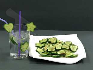 Cucumber heart star gin (5).jpg